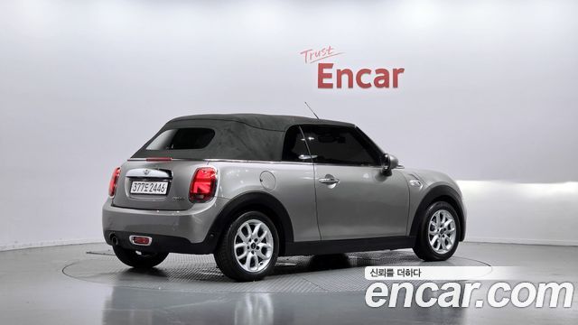 Mini Cooper Convertible из Кореи Encar