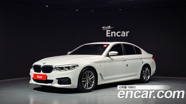 BMW 5-Series 520d M Sport Package Plus — пробег 136 830 км — фото 1 из 5