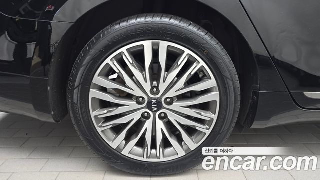 Kia K7 из Кореи Encar