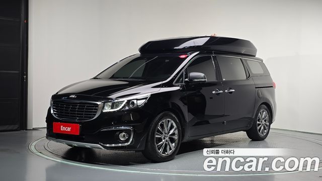 Kia Carnival Gasoline 9-seater Hi-Limousine Noblesse — пробег 108 764 км — фото 1 из 5