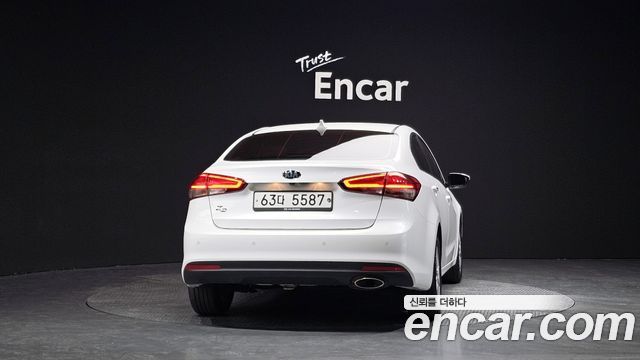 Kia K3 из Кореи Encar