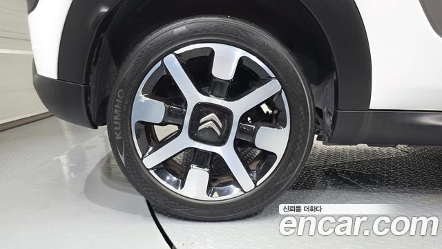 Citroen-DS C4 CACTUS из Кореи Encar
