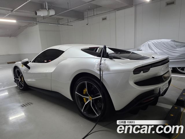 Ferrari 296 из Кореи Encar