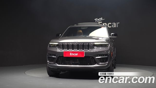 Jeep Cherokee 4xe Summit Reserve — пробег 57 358 км — фото 3 из 5
