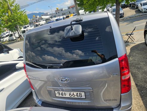 Hyundai Starex Van 3-Seater Smart — пробег 100 026 км — фото 4 из 5