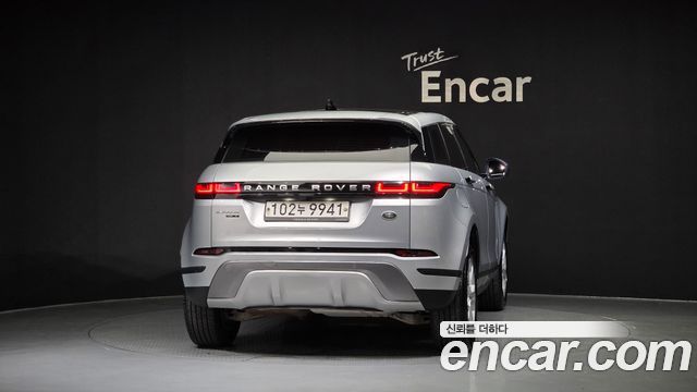 Land Rover Range Rover Evoque D150 S — пробег 74 099 км — фото 4 из 5