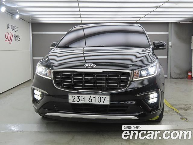 Kia Carnival из Кореи Encar