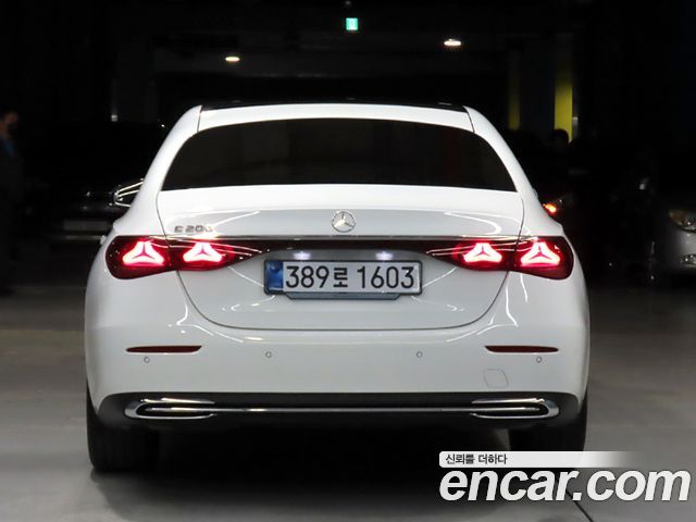 Mercedes-Benz E-Class из Кореи Encar