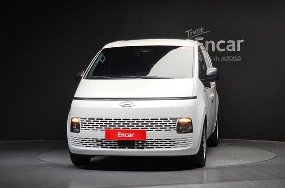 Hyundai Staria Cargo 3-Seater Smart — пробег 36 575 км — фото 3 из 5