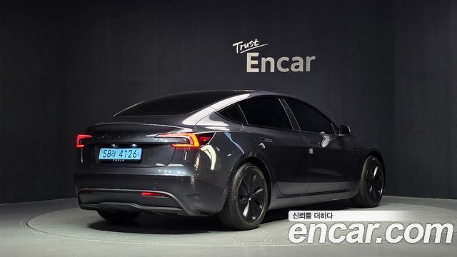 Tesla Model 3 RWD — пробег 26 001 км — фото 2 из 5