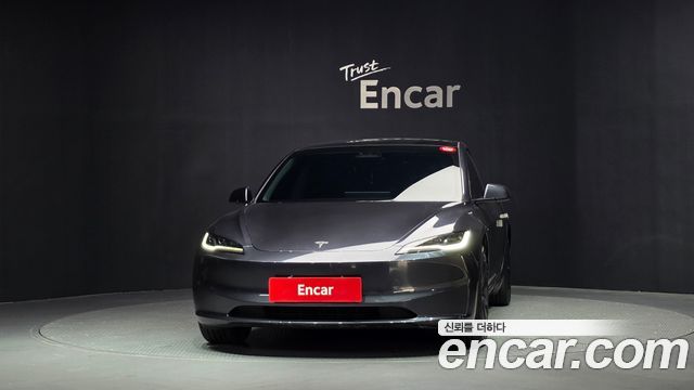 Tesla Model 3 RWD — пробег 26 001 км — фото 3 из 5