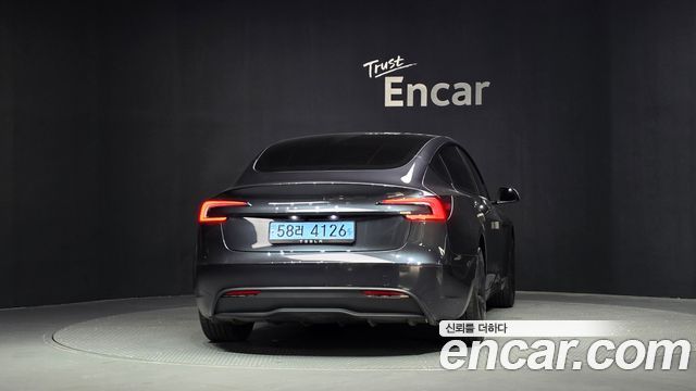 Tesla Model 3 RWD — пробег 26 001 км — фото 4 из 5