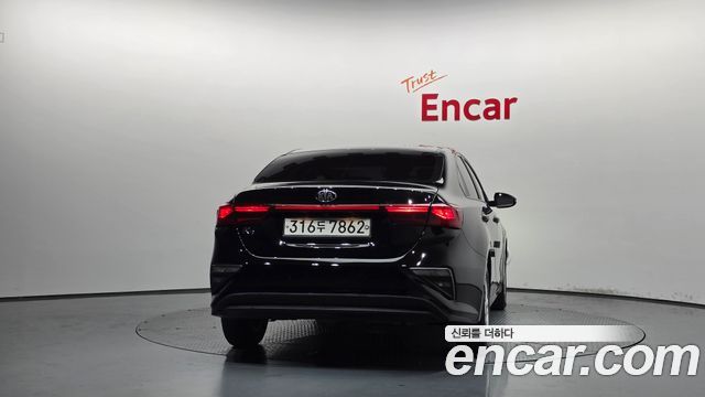 Kia K3 из Кореи Encar