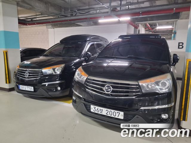 Ssangyong KORANDO 4WD Outdoor Edition 9-seater — пробег 235 000 км — фото 1 из 5