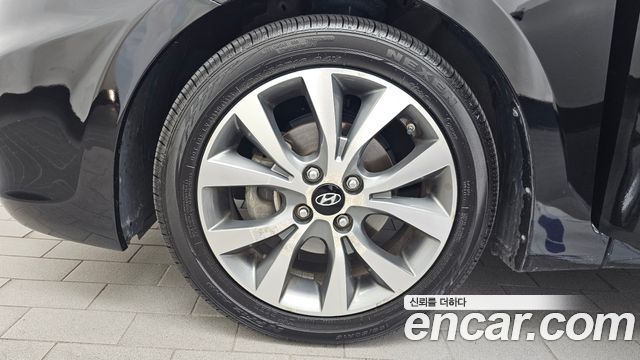 Hyundai Accent 1.6 GDI Blue Saver — пробег 115 309 км — фото 5 из 5