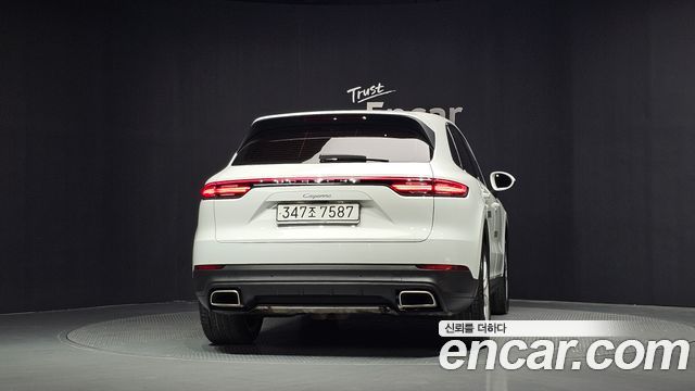 Porsche Cayenne 3.0 — пробег 33 645 км — фото 4 из 5