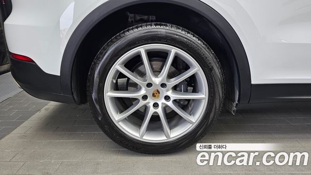 Porsche Cayenne 3.0 — пробег 33 645 км — фото 5 из 5
