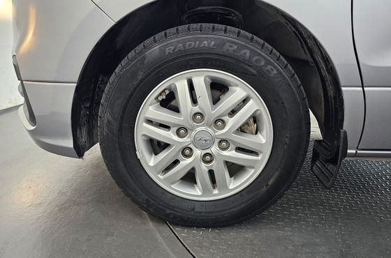 Hyundai Starex Van 5-Seater Smart — пробег 98 030 км — фото 5 из 5