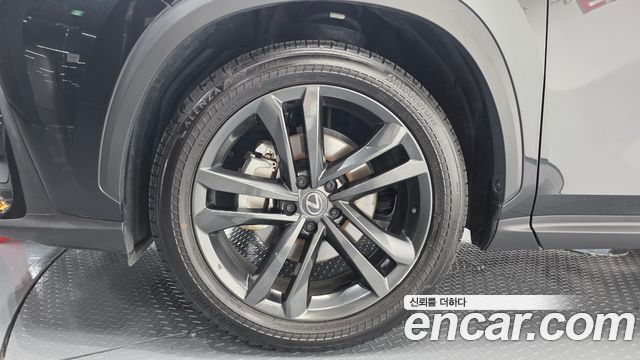 Lexus NX из Кореи Encar