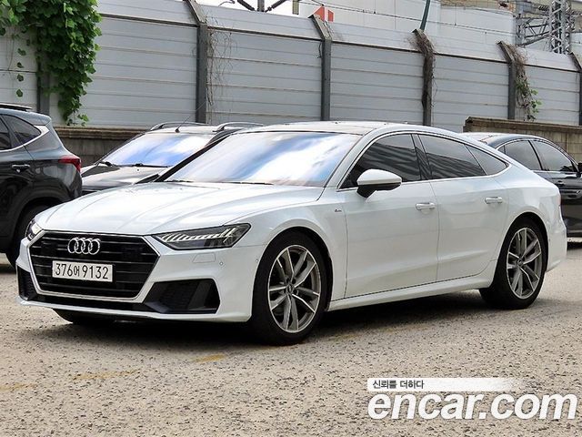 Audi A7 50 TDI Quattrp Premium — пробег 220 410 км — фото 2 из 5