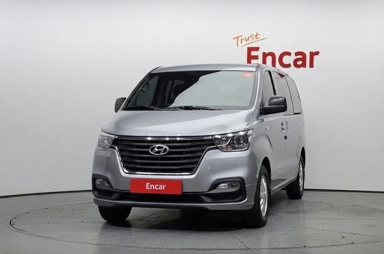 Hyundai Starex Van 5-Seater Modern — пробег 237 776 км — фото 3 из 5