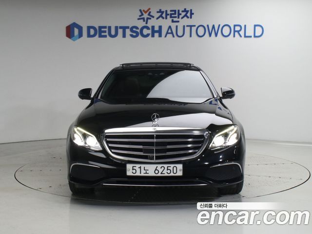 Mercedes-Benz E-Class из Кореи Encar
