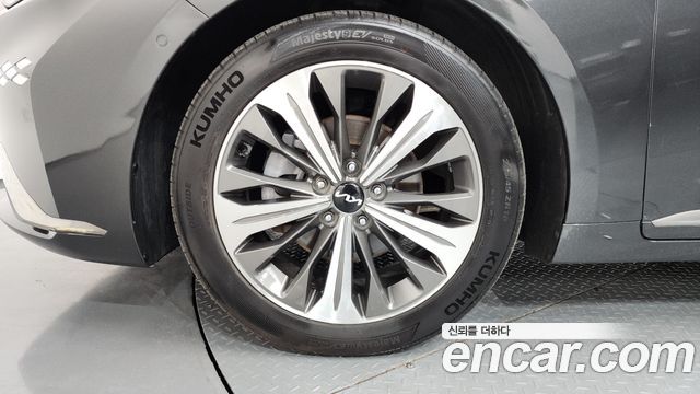 Kia K8 из Кореи Encar