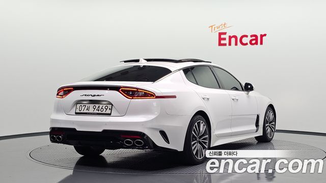 Kia Stinger из Кореи Encar
