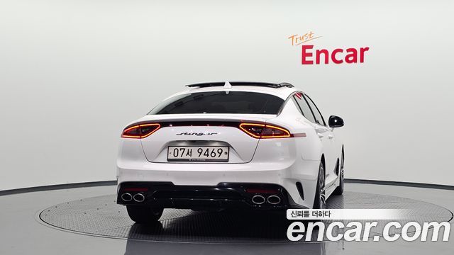 Kia Stinger из Кореи Encar