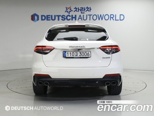 Maserati Levante из Кореи Encar