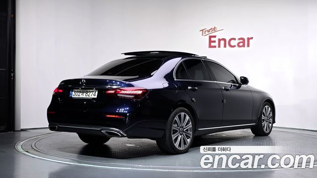 Mercedes-Benz E-Class из Кореи Encar
