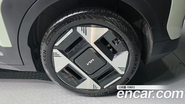 Kia EV3 из Кореи Encar