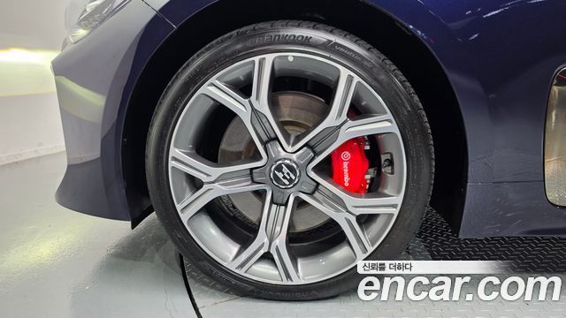 Kia Stinger из Кореи Encar