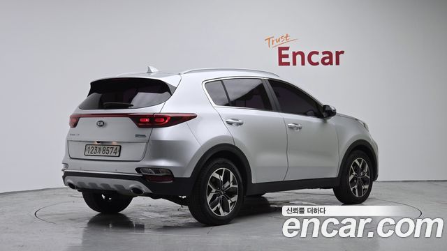 Kia Sportage из Кореи Encar