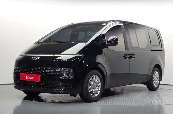 Hyundai Staria Cargo 5-Seater Modern — пробег 65 202 км — фото 1 из 5