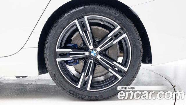 BMW 3-Series 320i M Sport — пробег 6 870 км — фото 5 из 5