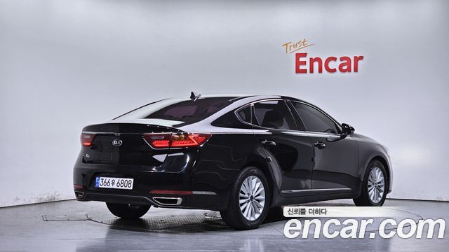 Kia K7 из Кореи Encar