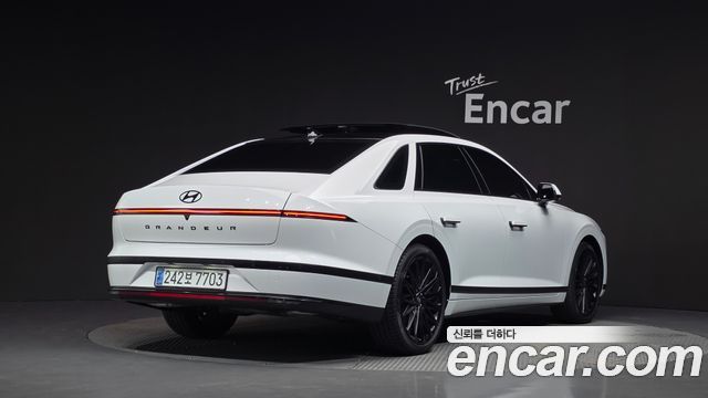 Hyundai Grandeur из Кореи Encar