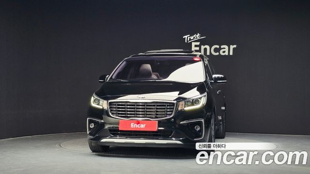 Kia Carnival из Кореи Encar