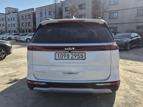 Kia Carnival Diesel 9-Seater Prestige — пробег 43 406 км — фото 5 из 5