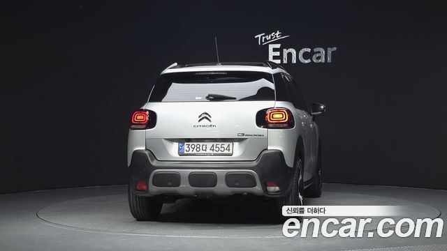 Citroen-DS C3 Aircross 1.5 BlueHDi Shine — пробег 76 220 км — фото 4 из 5