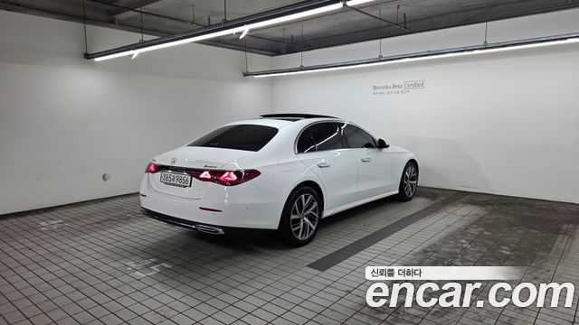 Mercedes-Benz E-Class из Кореи Encar