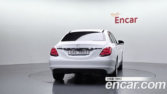 Mercedes-Benz C-Class из Кореи Encar