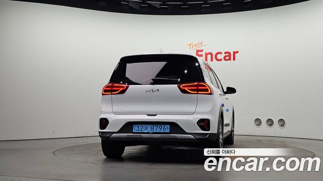 Kia Niro Earth — пробег 53 996 км — фото 4 из 5