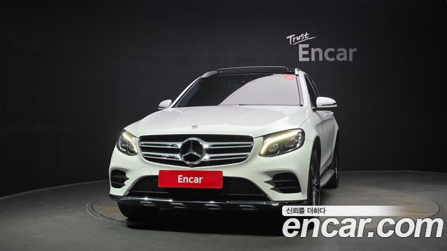 Mercedes-Benz GLC-Class GLC300 4MATIC AMG Line — пробег 28 185 км — фото 3 из 5