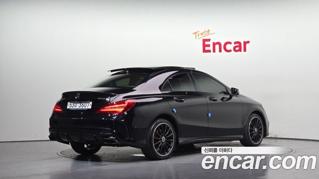 Mercedes-Benz CLA-Class CLA250 4MATIC AMG Line — пробег 96 481 км — фото 2 из 5