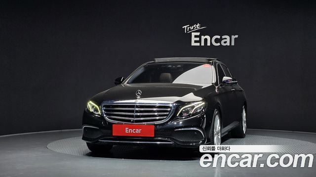 Mercedes-Benz E-Class из Кореи Encar