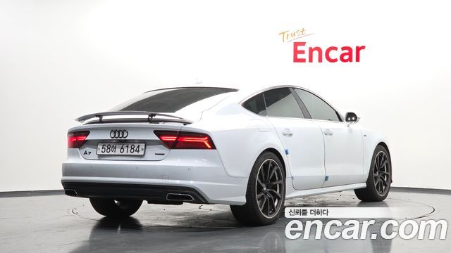 Audi A7 50 TDI Quattro Premium 4G — пробег 145 108 км — фото 2 из 5