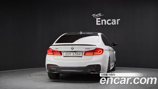 BMW 5-Series 530i xDrive M Sport Package Plus — пробег 50 071 км — фото 4 из 5