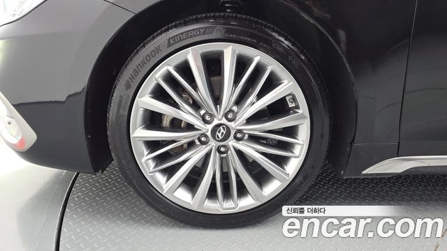 Hyundai Grandeur из Кореи Encar